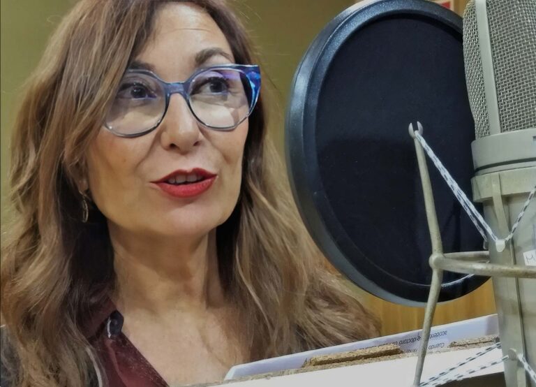 Mercedes Hoyos realizará la Masterclass “Introducción al Doblaje”