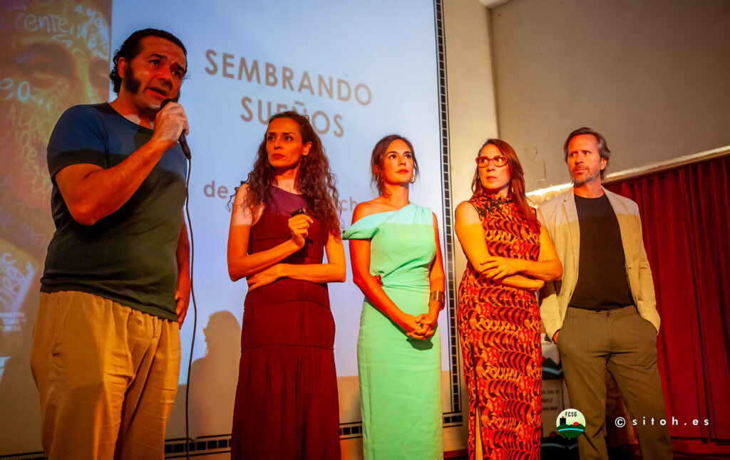 Presentación del documental "Sembrando sueños" de Alfonso Sánchez