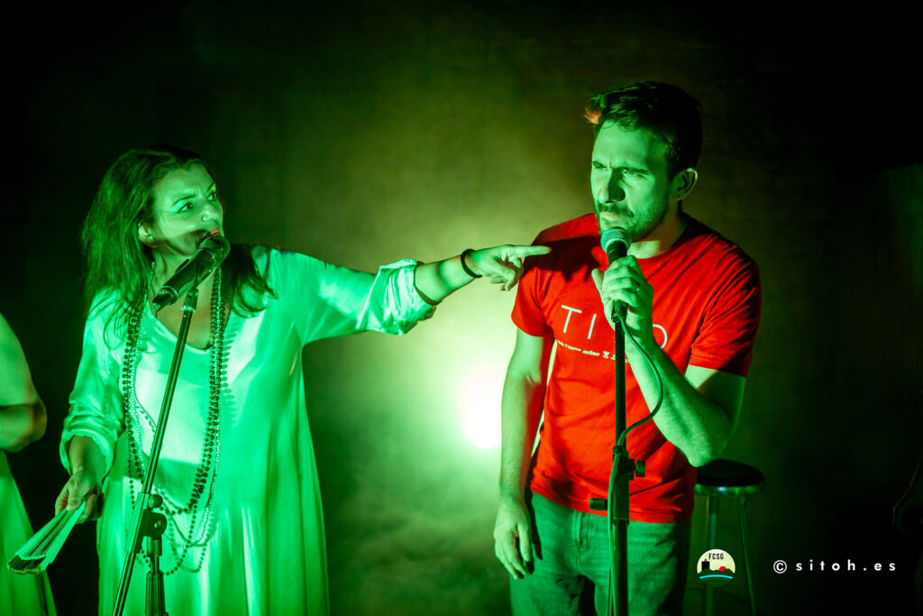 Fiesta de clausura con Paz de Alarcón y Julio Castell