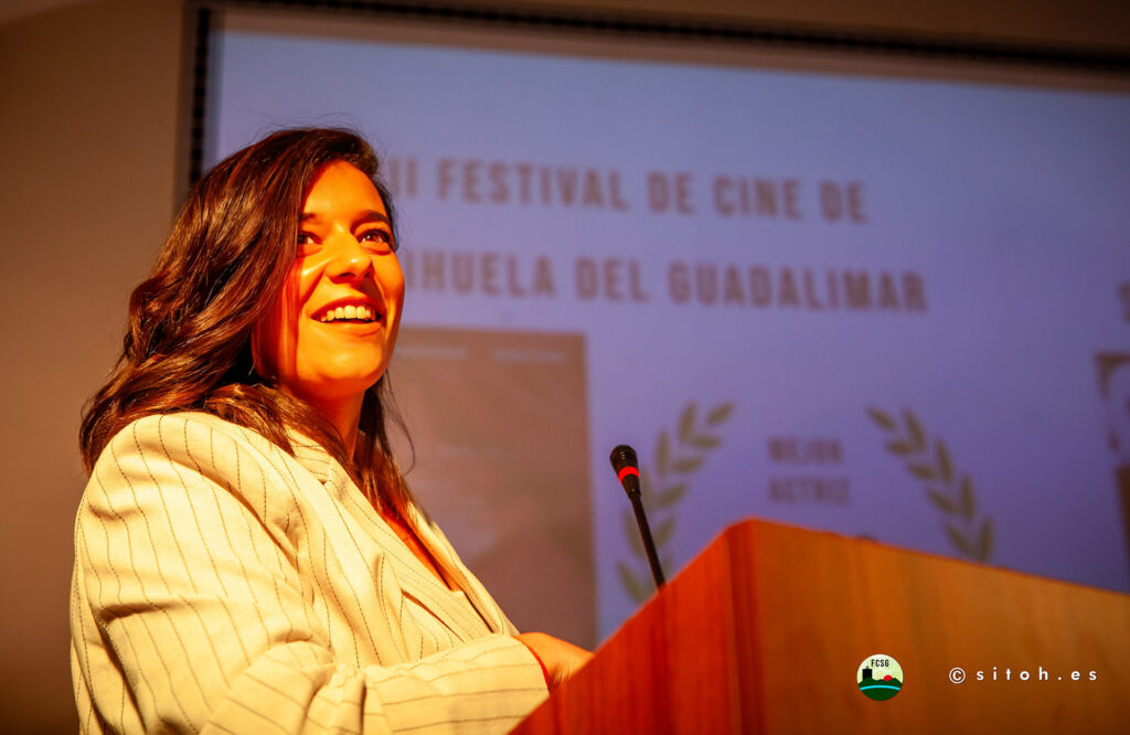 Mejor Actriz / Ex aequo: EVA LLORACH, por Ángulo muerto y ANE GABARAIN, por Tito