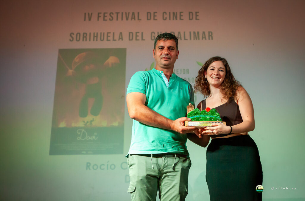 Mejor Banda Sonora: Rocío Cimmino por DAVI