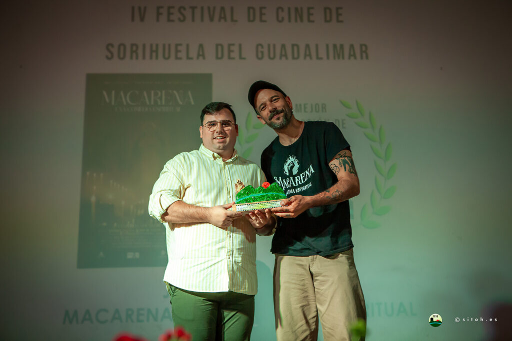 Mejor Dirección de Fotografía: Juan Molina por MACARENA, UNA COMEDIA ESPIRITUAL