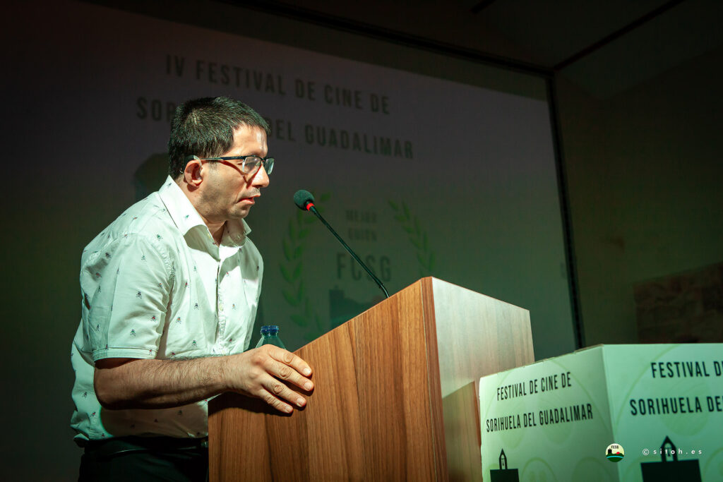 Mejor Guion: David Verdugo por TINIEBLAS