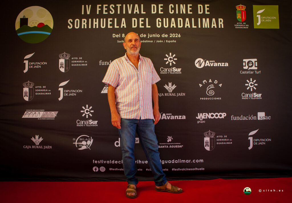 Rafael Torrente presentando TE DEJO EL MAR